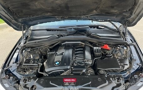 BMW 5 серия, 2008 год, 970 000 рублей, 16 фотография