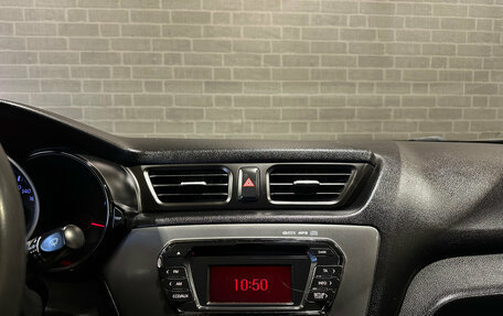 KIA Rio III рестайлинг, 2013 год, 980 000 рублей, 10 фотография