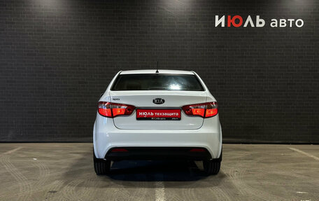 KIA Rio III рестайлинг, 2013 год, 980 000 рублей, 5 фотография