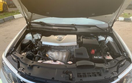 Toyota Camry, 2018 год, 1 580 000 рублей, 4 фотография