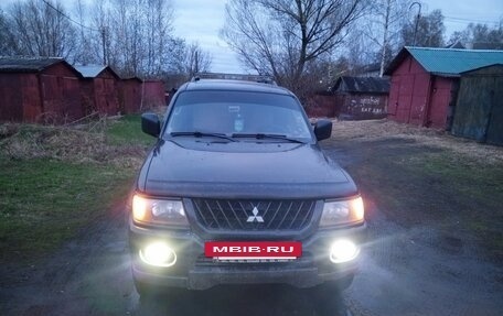 Mitsubishi Montero Sport, 2002 год, 800 000 рублей, 29 фотография