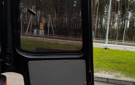 Volkswagen Caravelle T5, 2015 год, 2 650 000 рублей, 8 фотография