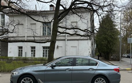 BMW 5 серия, 2018 год, 2 830 000 рублей, 10 фотография