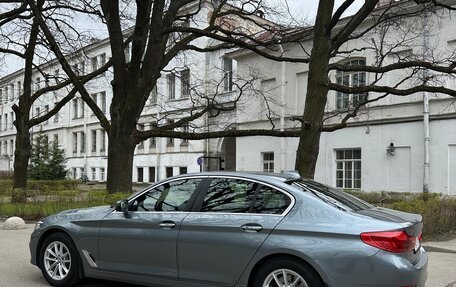 BMW 5 серия, 2018 год, 2 830 000 рублей, 13 фотография