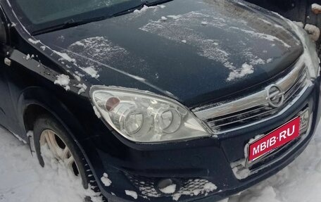 Opel Astra H, 2011 год, 880 000 рублей, 1 фотография