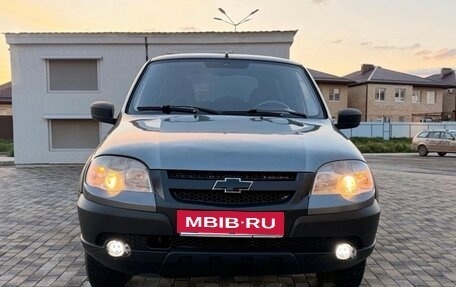 Chevrolet Niva I рестайлинг, 2012 год, 550 000 рублей, 1 фотография