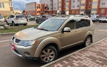 Mitsubishi Outlander III рестайлинг 3, 2007 год, 899 000 рублей, 1 фотография