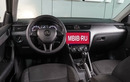 Skoda Octavia, 2019 год, 1 749 000 рублей, 6 фотография