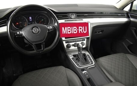 Volkswagen Passat B8 рестайлинг, 2019 год, 2 150 000 рублей, 6 фотография