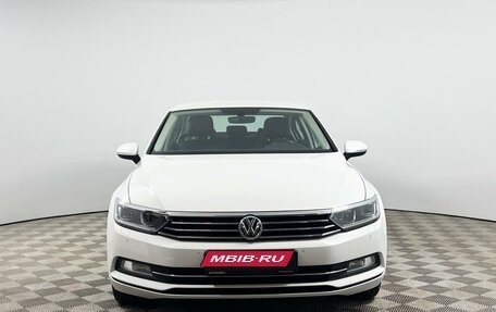 Volkswagen Passat B8 рестайлинг, 2019 год, 2 150 000 рублей, 3 фотография