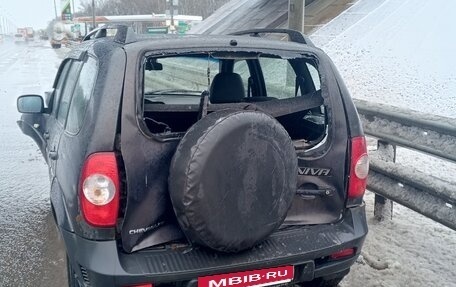 Chevrolet Niva I рестайлинг, 2012 год, 220 000 рублей, 2 фотография