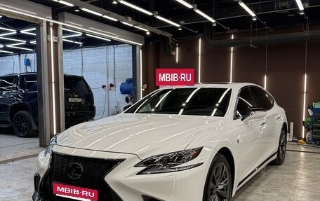 Lexus LS IV, 2018 год, 6 100 000 рублей, 3 фотография