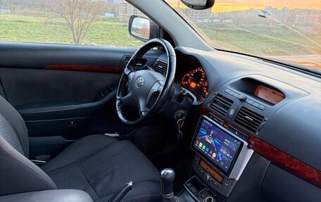Toyota Avensis III рестайлинг, 2004 год, 460 500 рублей, 3 фотография