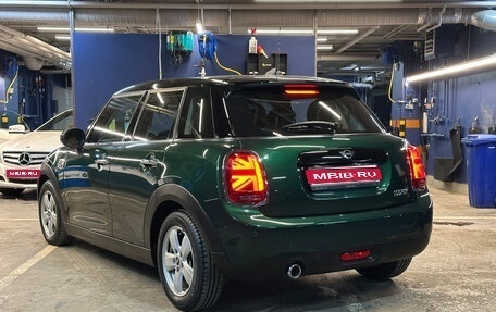 MINI Hatch, 2018 год, 1 900 000 рублей, 1 фотография