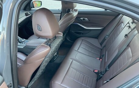 BMW 3 серия, 2020 год, 3 890 000 рублей, 19 фотография