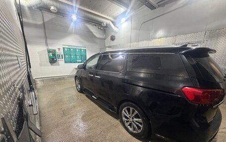 KIA Carnival III, 2019 год, 1 850 000 рублей, 4 фотография