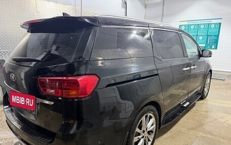 KIA Carnival III, 2019 год, 1 850 000 рублей, 5 фотография