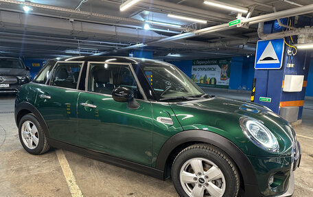 MINI Hatch, 2018 год, 1 900 000 рублей, 5 фотография