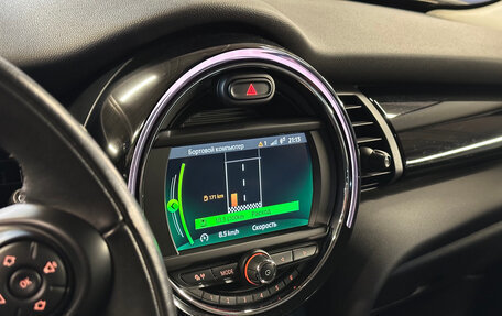 MINI Hatch, 2018 год, 1 900 000 рублей, 15 фотография