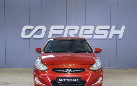 Hyundai Solaris II рестайлинг, 2011 год, 635 000 рублей, 3 фотография