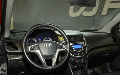 Hyundai Solaris II рестайлинг, 2011 год, 635 000 рублей, 8 фотография