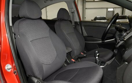 Hyundai Solaris II рестайлинг, 2011 год, 635 000 рублей, 10 фотография