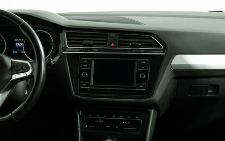 Volkswagen Tiguan II, 2022 год, 2 999 700 рублей, 14 фотография