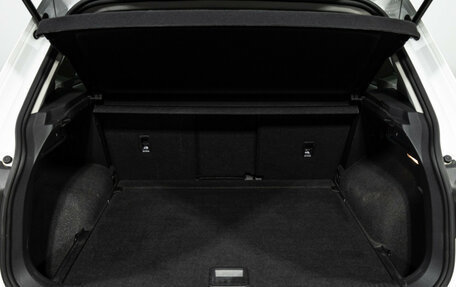 Volkswagen Tiguan II, 2022 год, 2 999 700 рублей, 18 фотография