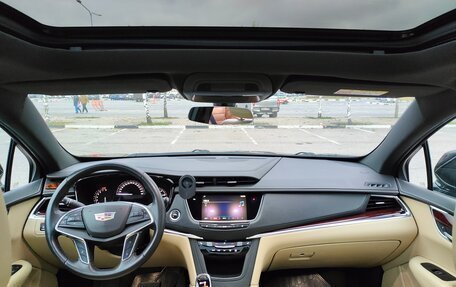 Cadillac XT5 I рестайлинг, 2017 год, 2 590 000 рублей, 4 фотография