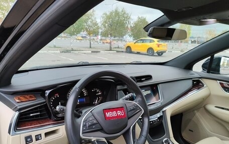 Cadillac XT5 I рестайлинг, 2017 год, 2 590 000 рублей, 6 фотография