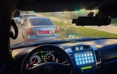 Toyota Land Cruiser Prado 120 рестайлинг, 2007 год, 2 980 000 рублей, 10 фотография
