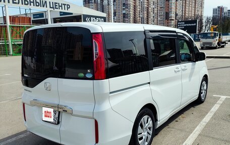 Honda Stepwgn IV, 2015 год, 1 900 000 рублей, 4 фотография