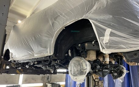 Toyota Land Cruiser Prado 150 рестайлинг 2, 2014 год, 5 800 000 рублей, 2 фотография