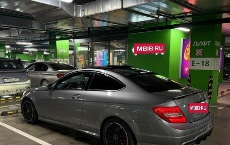 Mercedes-Benz C-Класс, 2011 год, 1 550 000 рублей, 4 фотография