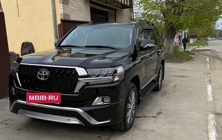 Toyota Land Cruiser 200, 2009 год, 2 900 000 рублей, 4 фотография