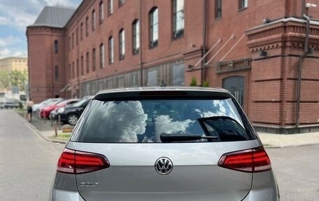 Volkswagen Golf VII, 2018 год, 1 530 000 рублей, 3 фотография