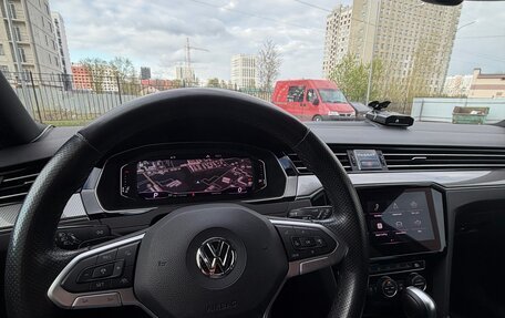 Volkswagen Passat B8 рестайлинг, 2019 год, 3 400 000 рублей, 14 фотография