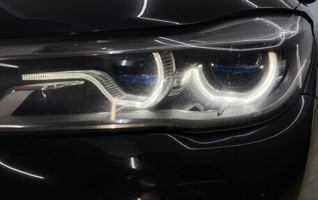 BMW 7 серия, 2018 год, 4 фотография