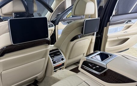 BMW 7 серия, 2018 год, 14 фотография