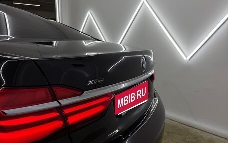 BMW 7 серия, 2018 год, 7 фотография
