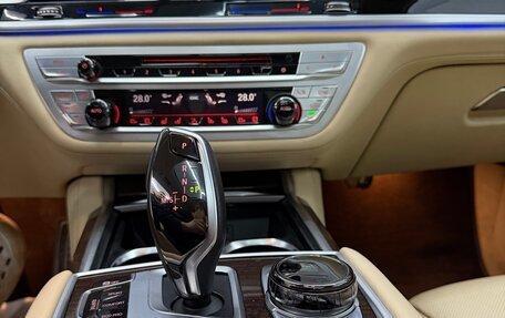 BMW 7 серия, 2018 год, 29 фотография