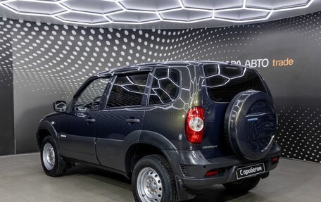 Chevrolet Niva I рестайлинг, 2012 год, 560 000 рублей, 4 фотография