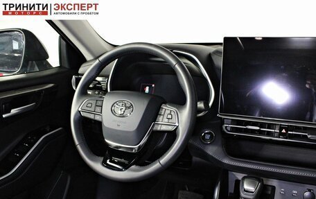 Toyota Highlander, 2026 год, 6 240 000 рублей, 16 фотография