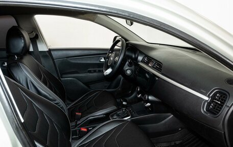 KIA Rio IV, 2018 год, 1 211 000 рублей, 6 фотография