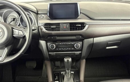 Mazda 6, 2018 год, 2 349 000 рублей, 15 фотография
