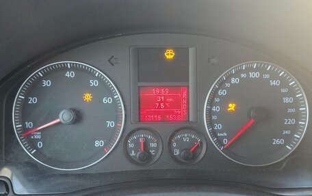 Volkswagen Golf V, 2004 год, 470 000 рублей, 18 фотография