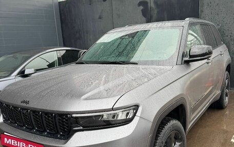 Jeep Grand Cherokee, 2023 год, 7 500 000 рублей, 8 фотография
