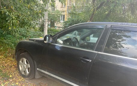 Volkswagen Touareg III, 2005 год, 700 000 рублей, 3 фотография