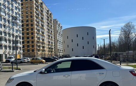 Toyota Camry, 2016 год, 1 990 000 рублей, 4 фотография
