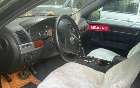 Volkswagen Touareg III, 2005 год, 700 000 рублей, 8 фотография